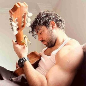 دانلود آهنگ شروین حاجی پور اگه بودی برا من دانلود آهنگ شروین حاجی پور اگه بودی برا من