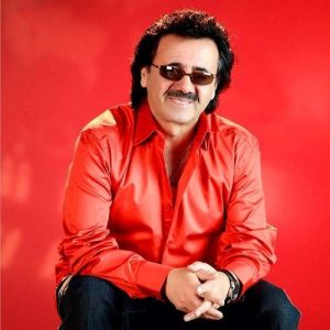 دانلود اهنگ معین کنارم هستی و اما دلم تنگ میشه هر لحظه MP3 کیفیت اورجینال دانلود اهنگ معین کنارم هستی و اما دلم تنگ میشه هر لحظه MP3 کیفیت اورجینال